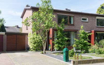 Oosteinde 44