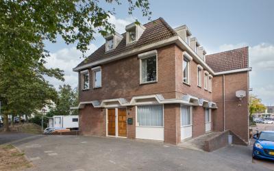 Markt 1