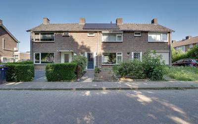 Graaf Gerar. 42