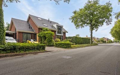 Prins Bernhardstraat 38