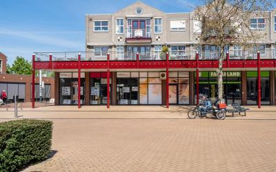 Dorpsplein 102