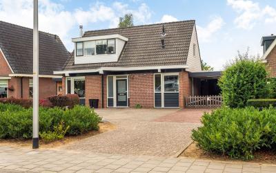 Zuidelijke. 10