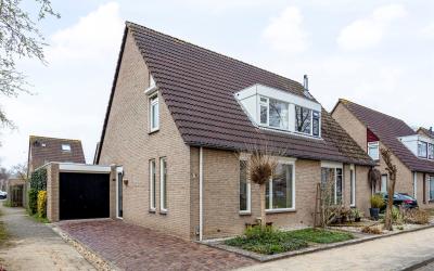Lange Gewant 16