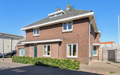 Spoorstraat 9