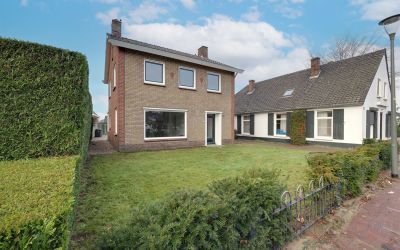 Spoorstraat 34