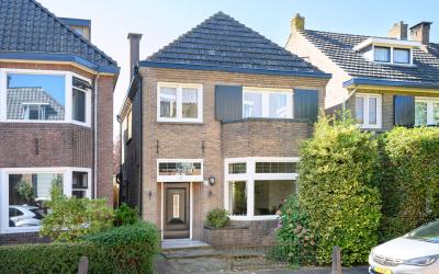 Marten Putstraat 6