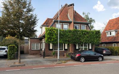 Schout bij. 8