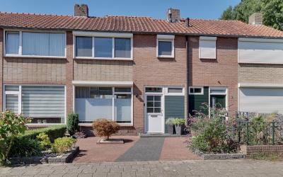 Notenstraat 4