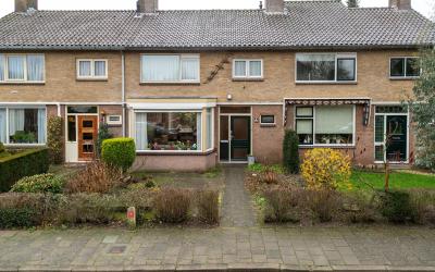 Massenweg 6