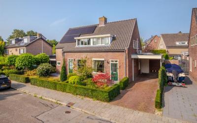 Massenweg 74