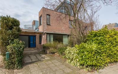 Dorpsstraat 18