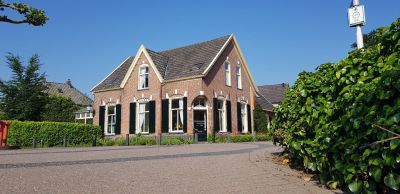Burg. Vrijlandweg 13