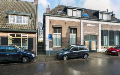 Dorpsstraat LK 18