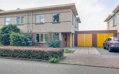 Hof van Parijs 79