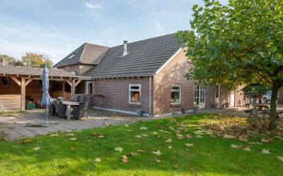 Doetinchems. 47