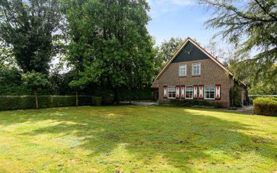 Petersdijk 6