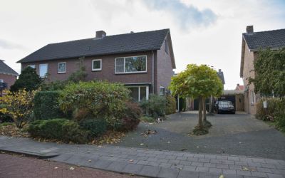 Oude Doetin. 9