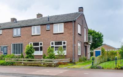 Doetinchems. 149