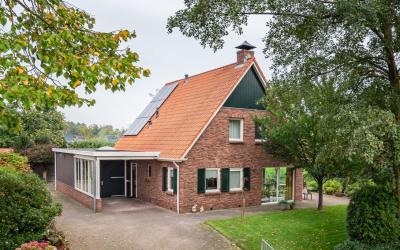 D H Keuperweg 9