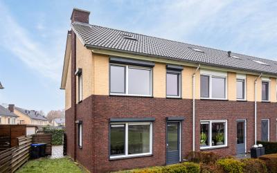 Amerstraat 74