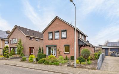 Mozartstraat 28