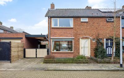 Tjerk Hiddesstraat 8
