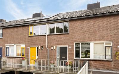 De Waarden 135