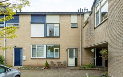De Waarden 254