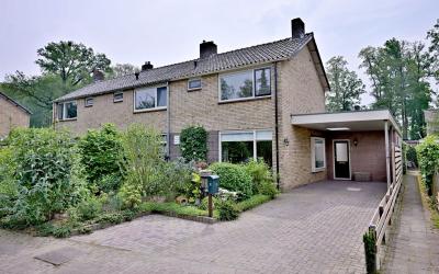 Larixweg 8