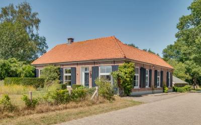 Bakkersteeg 1