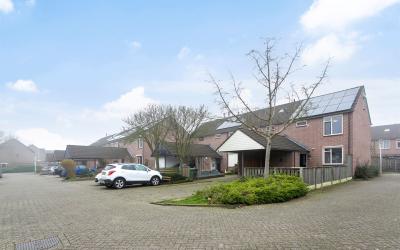 Kloetschup 74