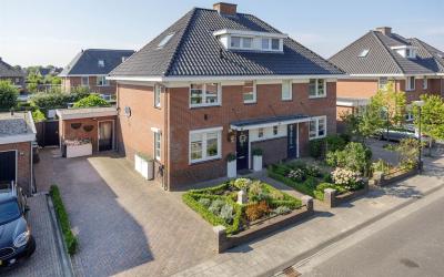 De Ploeg 8