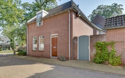 Hoogestraat. 16