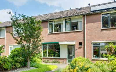 Tussenwoning te koop: Henry Dunantweg 67, Lochem