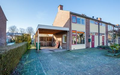 Meidoornstraat 8