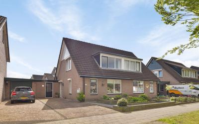 Willem Alex. 105