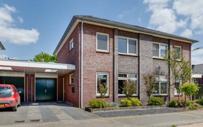 De Vierhoek 12