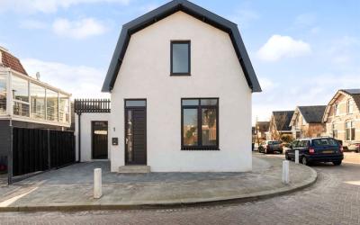 Torenstraat 1