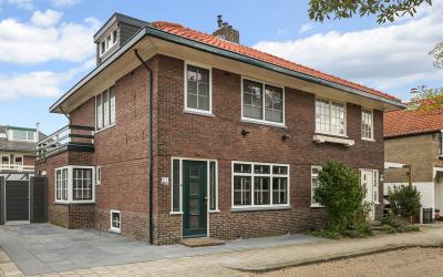 De Ruyterst. 112