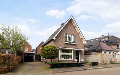 Hoefweg 2