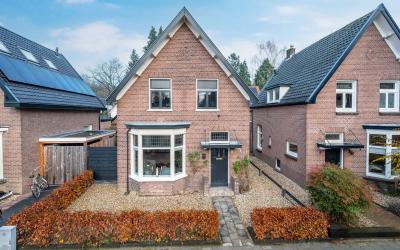 Middellaan 4