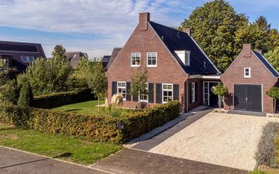Broekhuysen. 19