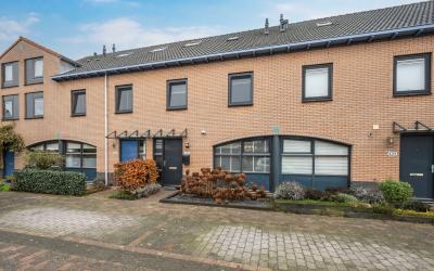 Het Kasteel 407