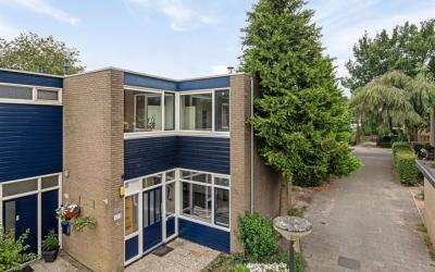 Rietdekkers. 406