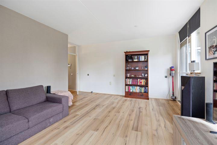 Appartement te koop: De Eglantier 317, Apeldoorn