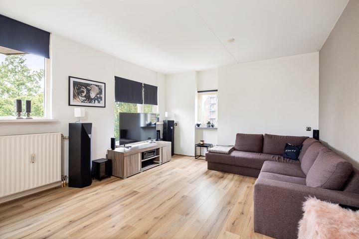 Appartement te koop: De Eglantier 317, Apeldoorn