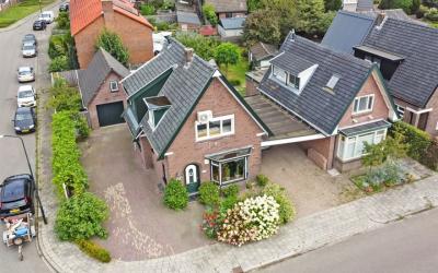 1e Wormense. 157-3