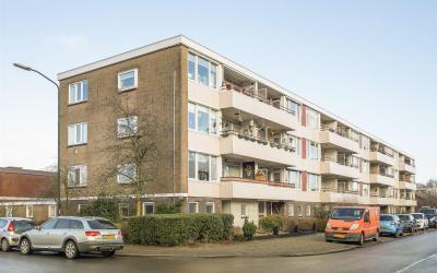 Maasstraat 27