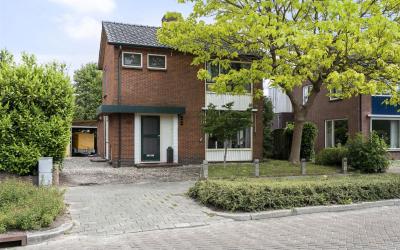 Hoenderpark. 135