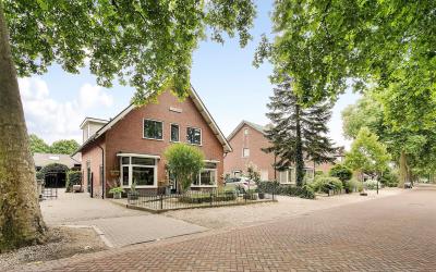 Westenenker. 79